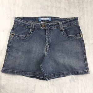 Urban Star Jean Shorts Women's 16 Medium Wash Blue Hemmed Denim Walking Short